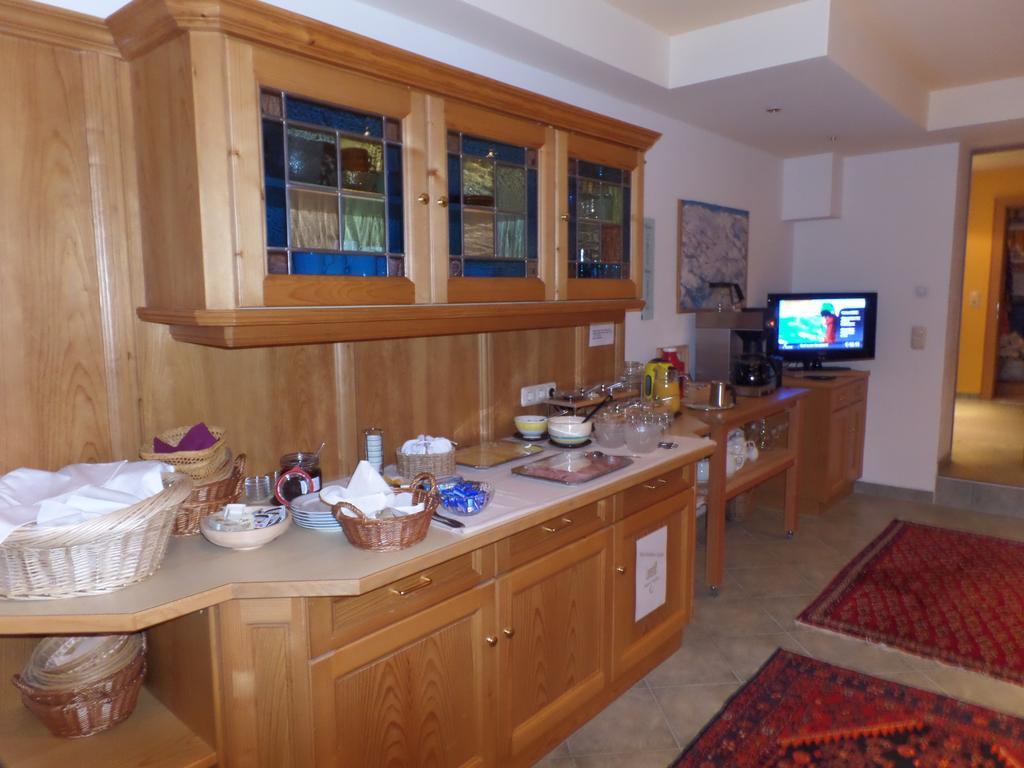 Landhaus Sonnenberg Sankt Anton am Arlberg Dış mekan fotoğraf