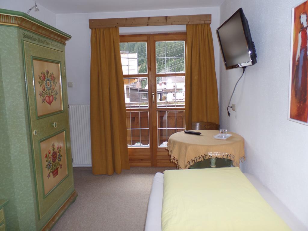 Landhaus Sonnenberg Sankt Anton am Arlberg Dış mekan fotoğraf