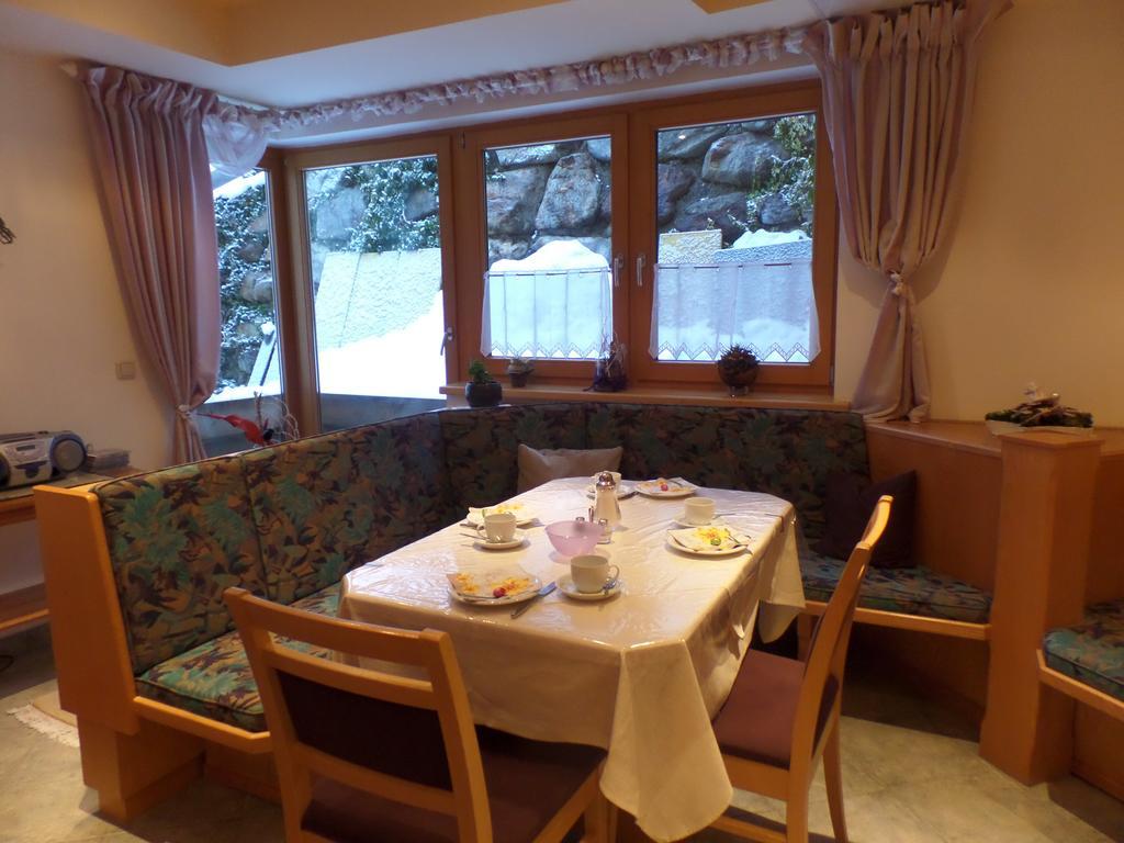 Landhaus Sonnenberg Sankt Anton am Arlberg Dış mekan fotoğraf
