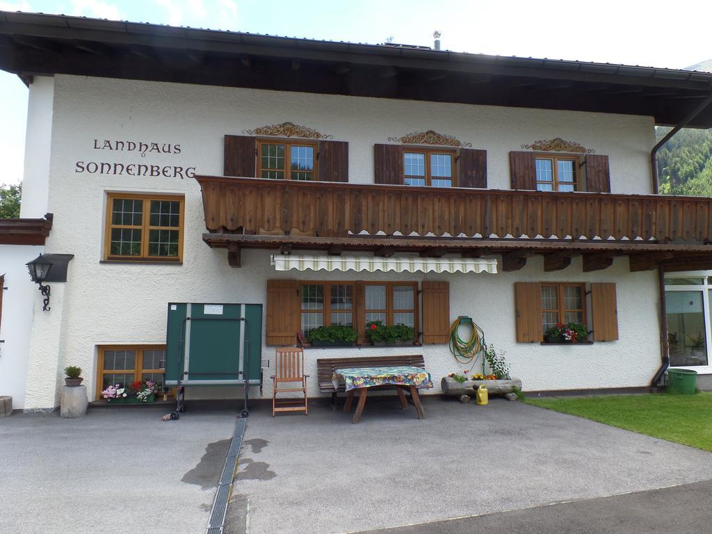Landhaus Sonnenberg Sankt Anton am Arlberg Dış mekan fotoğraf